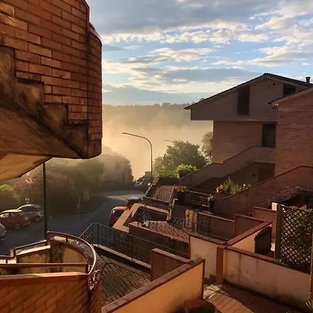 Appartamento Comfortable In Siena, 80 M², View *